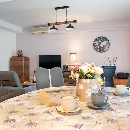 Paula Apartamento *